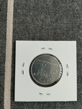Moneda España 2 pts 1984 aluminio.