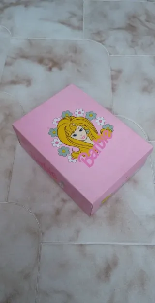 Scatola rosa Barbie vintage anni '90