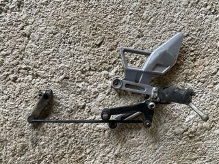 Estribera Izquierda Yamaha TZR