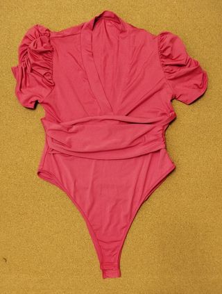 Body rosa mujer manga abullonada