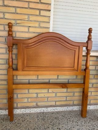2 cabeceros madera 90cm + mesita 3 cajones