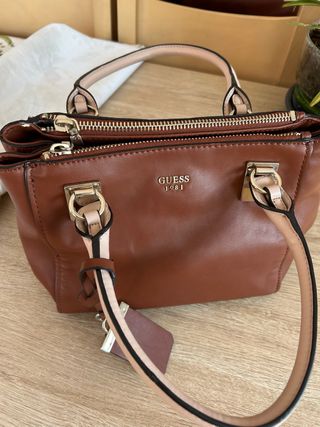 Bolso Guess auténtico marrón y beige