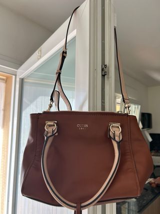 Bolso Guess auténtico marrón y beige