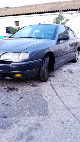 Renault Safrane 1996