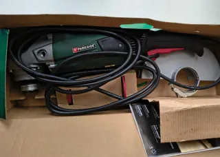 Smerigliatrice Angolare Parkside PWS 230 A1