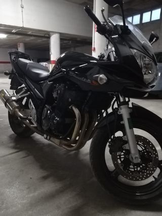 Suzuki Bandit GSF650S Negra