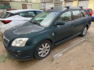 Toyota Avensis 2004