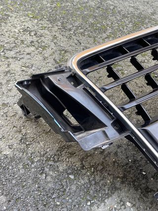 Parrilla frontal AUDI A5 ORIGINAL