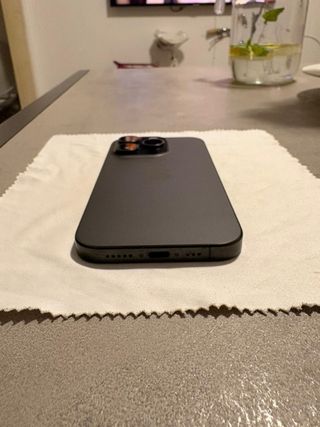 iPhone 15 Pro 256GB Grigio Titanio
