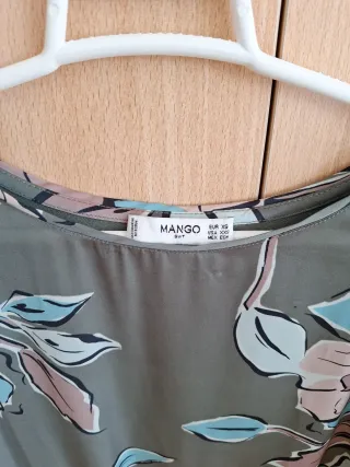 Blusa Mango Talla XS Estampado Floral