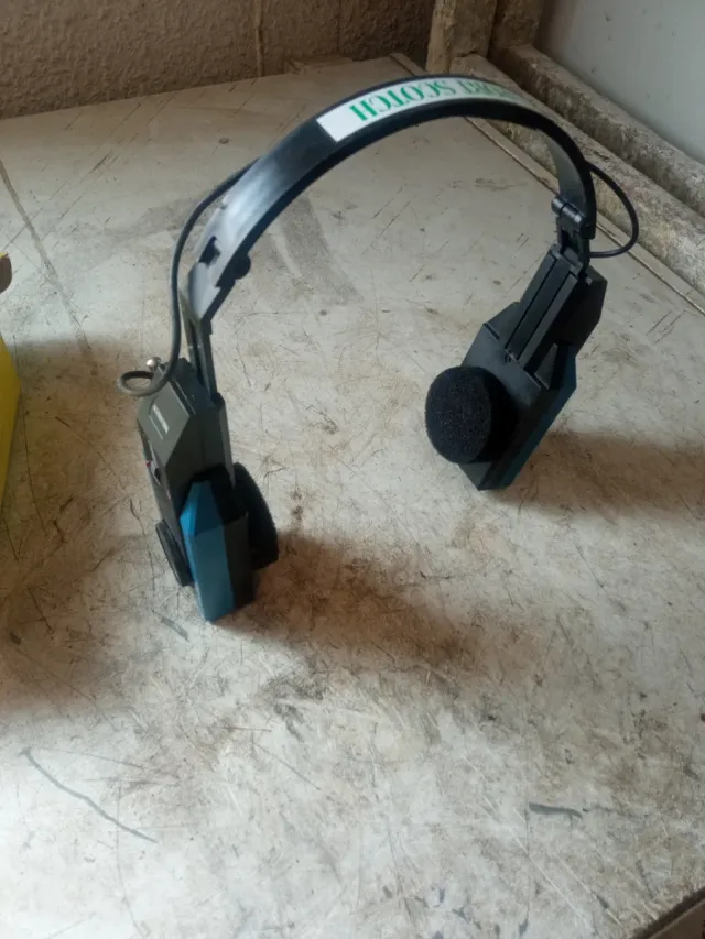Radio Auriculares Internacional AM/FM