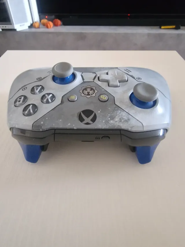 Mandor control Xbox Gears 5 edicion especial