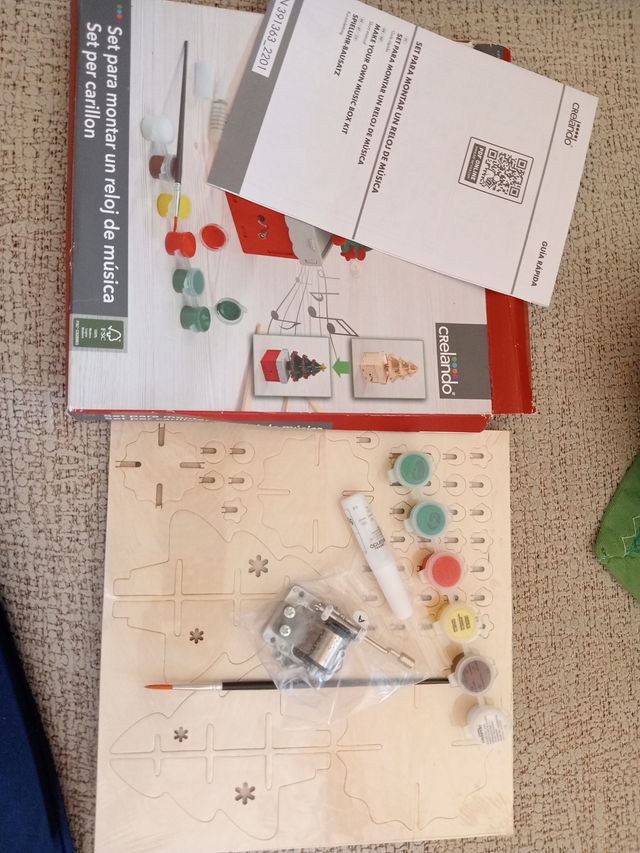 Set Montaje Reloj Música Navideño