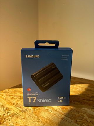 Samsung T7 Shield SSD 4TB Portátil