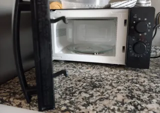 Microondas Taurus 20L