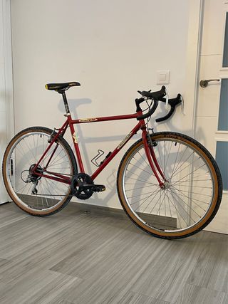 Bicicleta Gravel DECATHLON RIVERSIDE
