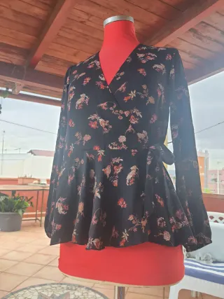 Camicetta OVS fantasia floreale taglia XS