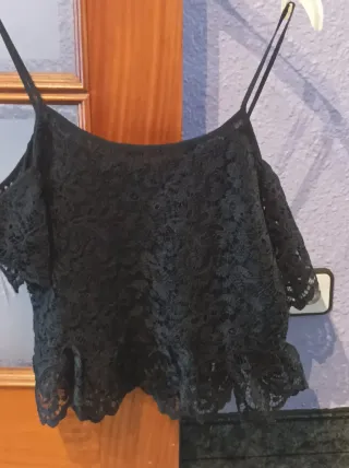 Top Zara tirantes encaje negro
