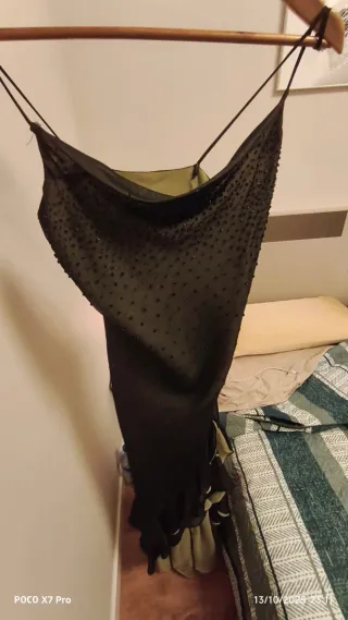 Vestido de fiesta negro y verde