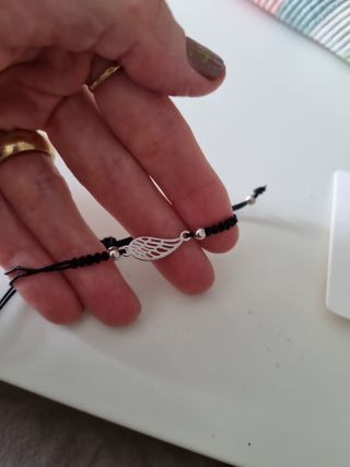 Pulsera ajustable ala plata