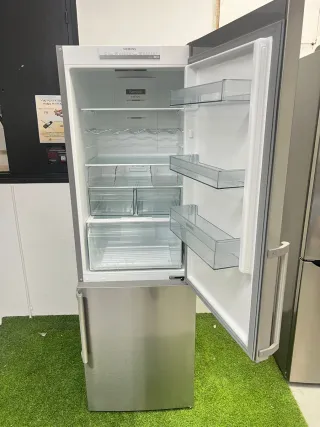 Nevera Siemens NoFrost con garantía