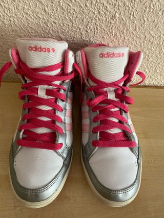 Zapatillas Adidas Altas Rosa y Plateadas