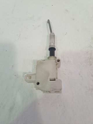 MOTOR CIERRE CENTRALIZADO DELANTERO DERECHO PORSCHE CAYENNE