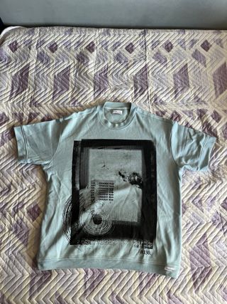 Camiseta Bershka Teal Gráfica