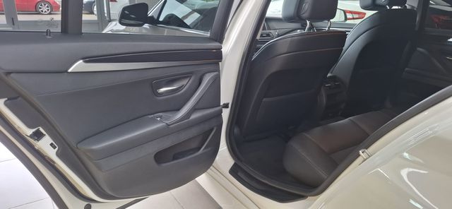 BMW Serie 5 520D 185 CV AUTOMATICO 2013
