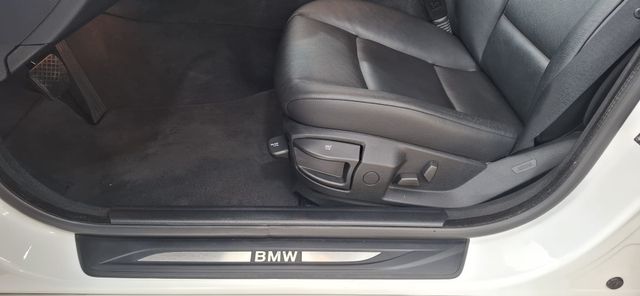 BMW Serie 5 520D 185 CV AUTOMATICO 2013