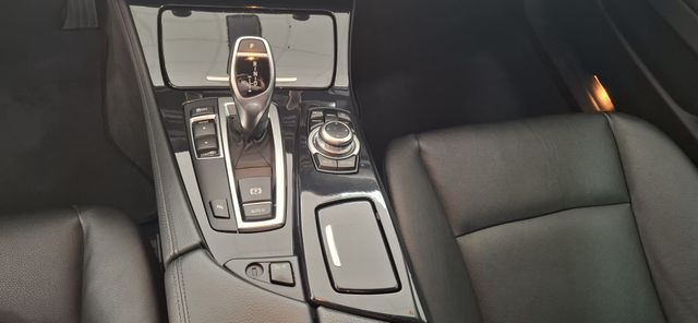 BMW Serie 5 520D 185 CV AUTOMATICO 2013