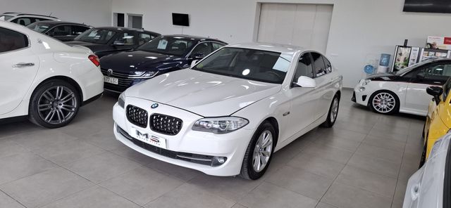 BMW Serie 5 520D 185 CV AUTOMATICO 2013