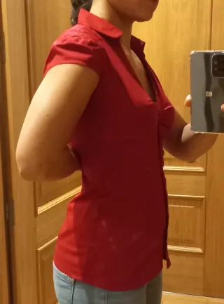 Camisa. Stradivarius. T.S