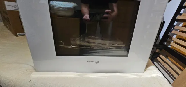 Horno de empotrar fagor innova.