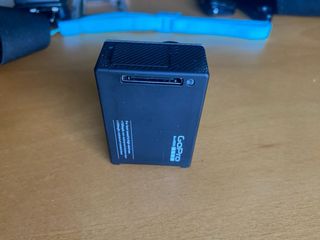 GoPro Hero 4 Black, Estabilizador, SD y Accesorios