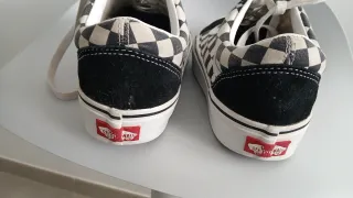 Zapatillas Vans Checkerboard Negras y Blancas