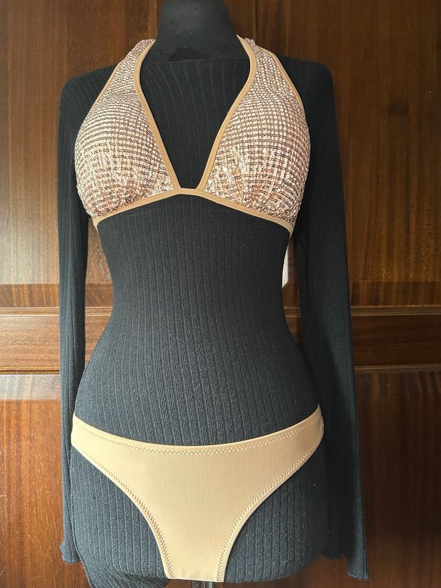 Bikini marrone chiaro con pajete