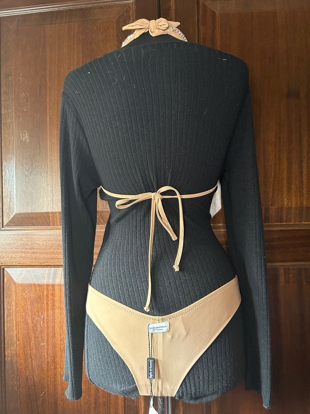 Bikini marrone chiaro con pajete