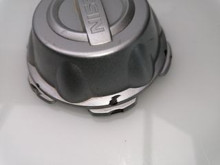 TAPACUBOS NISSAN NP300 PICK-UP (D23)