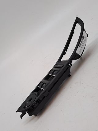 MANDO ELEVALUNAS DELANTERO IZQUIERDO FORD FOCUS LIM. (CB8)