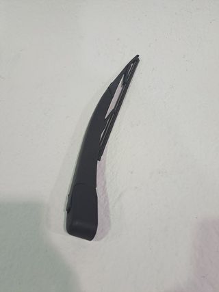 BRAZO LIMPIA TRASERO FORD FIESTA (CCN)