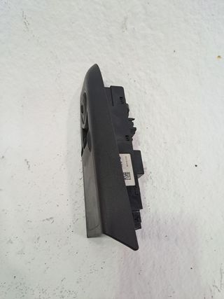 MANDO ELEVALUNAS DELANTERO IZQUIERDO FORD TRANSIT COURIER