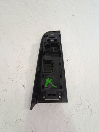 MANDO ELEVALUNAS DELANTERO IZQUIERDO FORD TRANSIT COURIER