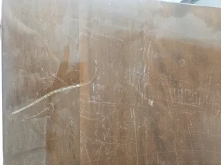 Mesa antigua de madera