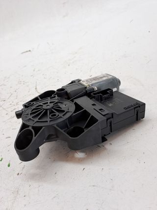 MOTOR ELEVALUNAS DELANTERO DERECHO RENAULT MEGANE III SPORT