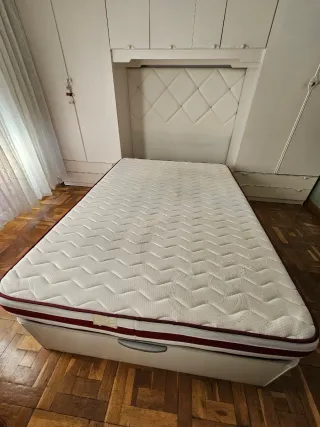 Cama Canapé con Colchón y cabecero blanco