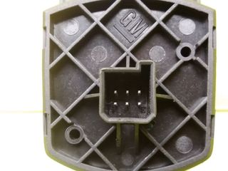 MANDO ELEVALUNAS DELANTERO DERECHO OPEL CORSA D (2)