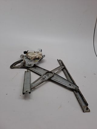 ELEVALUNAS DELANTERO DERECHO TOYOTA COROLLA (E12)