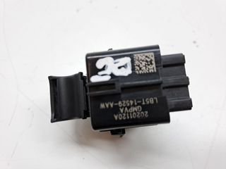 MANDO ELEVALUNAS DELANTERO DERECHO FORD KUGA