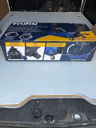 Gato Hidráulico Profesional Torin 2.5 Ton